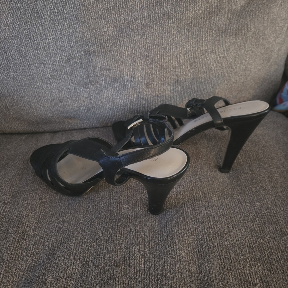 Franko Sarto Leather Upper Cross Strappy Heels, Size 6M, 4 Inch Heels - Picture 4 of 9